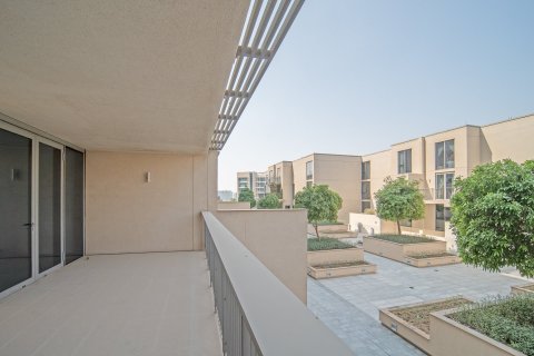 3 bedrooms Townhouse in Al Raha Beach, UAE No. 199509 7