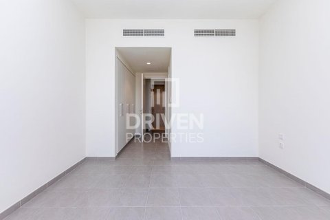 Appartement de 2 chambres à EMAAR South, UAE No. 207510 8