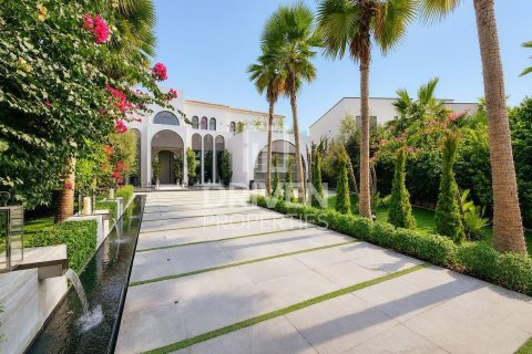 4 bedrooms Villa in Jumeirah Islands, UAE No. 207507 30