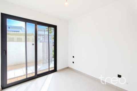 4 غرف نوم تاون هاوس في Aura, الإمارات العربية المتحدة رقم 173956 6