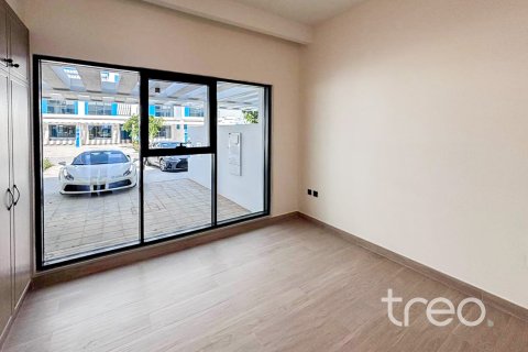 Townhouse de 4 dormitorios en Damac Lagoons, UAE No. 173958 3