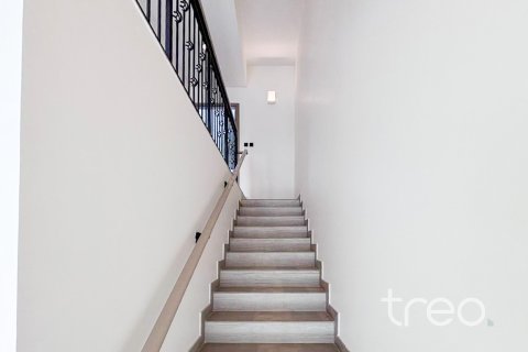 Townhouse de 4 dormitorios en Damac Lagoons, UAE No. 173958 6