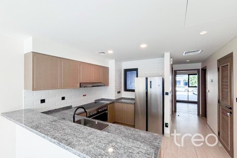 Townhouse de 4 dormitorios en Damac Lagoons, UAE No. 173958 5