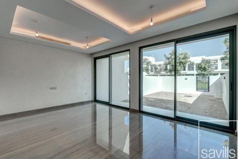 Таунхаус с 4 спальнями в DAMAC Hills (Akoya by DAMAC), ОАЭ №136653 6