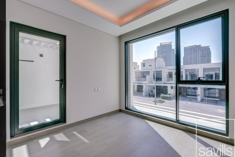 Таунхаус с 4 спальнями в DAMAC Hills (Akoya by DAMAC), ОАЭ №136653 14
