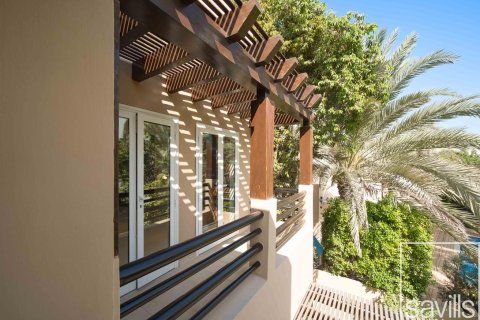 5 غرفة نوم  فيلا في البحيرات, الإمارات العربية المتحدة رقم 136659 28