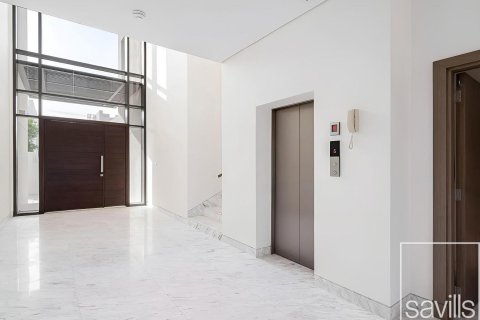 Вилла с 4 спальнями в District One, ОАЭ №136656 9