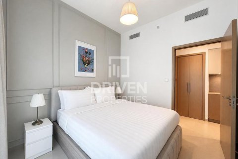 1 bedroom Apartment in Burj Royale, UAE No. 200546 8