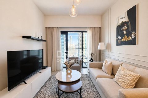 1 bedroom Apartment in Burj Royale, UAE No. 200546 2