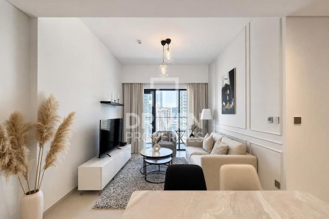 1 bedroom Apartment in Burj Royale, UAE No. 200546 4