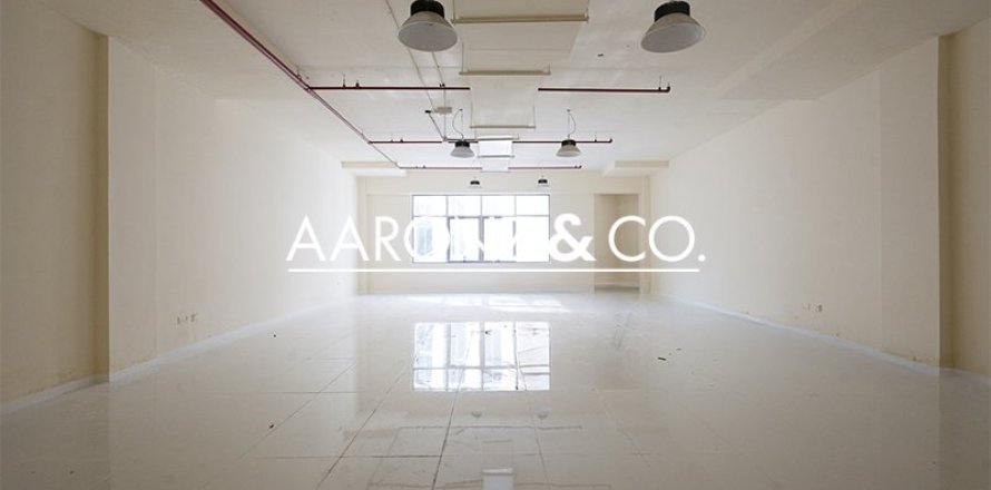 Office de 118m² en Dubai Investment Park, UAE No. 137648