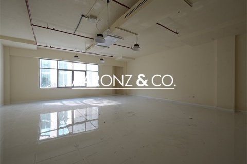 Office de 118m² en Dubai Investment Park, UAE No. 137648 4