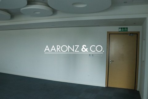 Office de 75m² en Jumeirah Lake Towers, UAE No. 137645 7