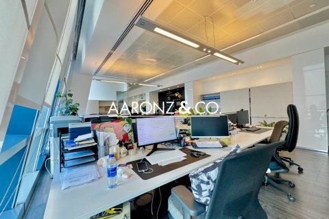 230m² Office in Downtown Dubai (Downtown Burj Dubai), UAE No. 137643 17