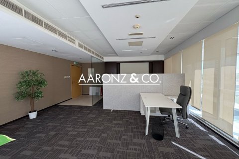 Office de 51m² en Jumeirah Lake Towers, UAE No. 137646