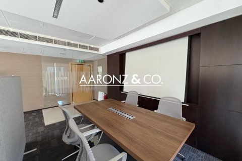 Office de 51m² en Jumeirah Lake Towers, UAE No. 137646 13