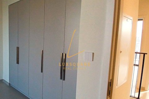 Вилла с 3 спальнями в EMAAR South, ОАЭ №186162 16
