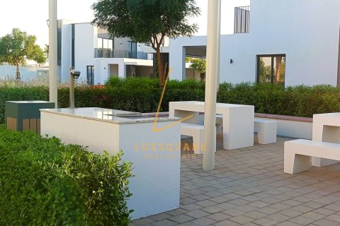 Вилла с 3 спальнями в EMAAR South, ОАЭ №186162 29
