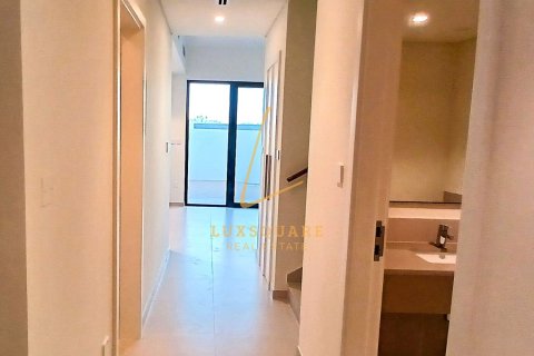 Вилла с 3 спальнями в EMAAR South, ОАЭ №186162 10
