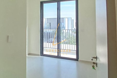 Вилла с 3 спальнями в EMAAR South, ОАЭ №186167 12