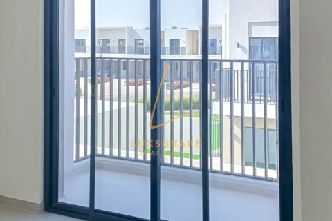 Вилла с 3 спальнями в EMAAR South, ОАЭ №186167 22