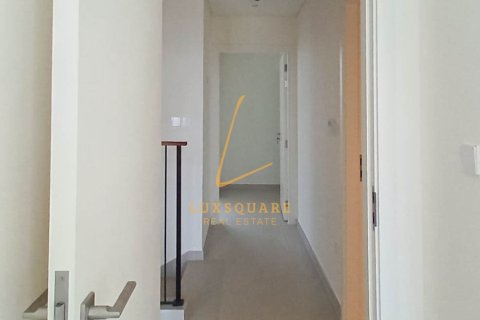 Вилла с 3 спальнями в EMAAR South, ОАЭ №186167 15