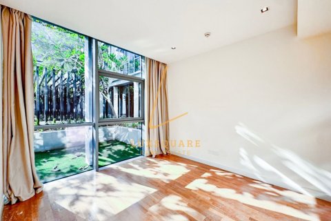 Apartment de 3 dormitorios en Al Wasl, UAE No. 186164 4