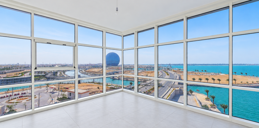 Apartment de 4 dormitorios en Al Raha Beach, UAE No. 208679