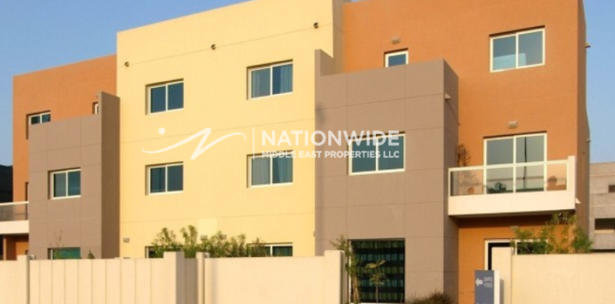 Villa de 3 dormitorios  No. 131808