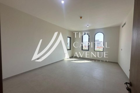 Villa de 3 chambres à Khalifa City, UAE No. 185398 10