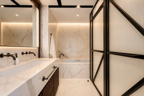 2 bedrooms Apartment in Jumeirah Islands, UAE No. 199797 12