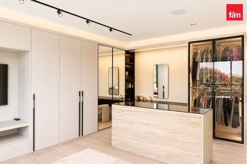 Villa de 5 chambres à Jumeirah Islands, UAE No. 203138 16