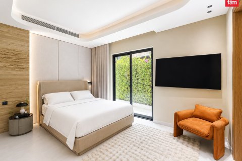 Villa de 5 chambres à Jumeirah Islands, UAE No. 203138 17
