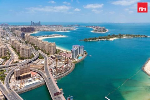 1 bedroom Apartment in Palm Jumeirah, UAE No. 203139 3