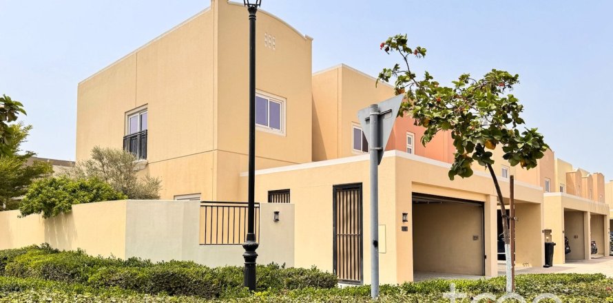 4 bedrooms Townhouse in Villanova, UAE No. 199005