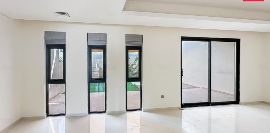 Townhouse de 4 chambres à Dubai, UAE No. 203427