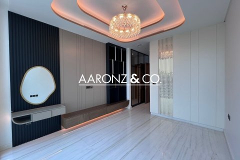 4 bedrooms Penthouse in Jumeirah Lake Towers, UAE No. 142095 8