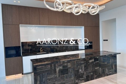 4 bedrooms Penthouse in Jumeirah Lake Towers, UAE No. 142095 12