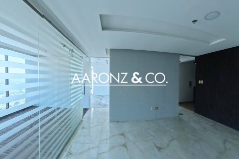 Office de 126m² à Jumeirah Lake Towers, UAE No. 142089 4