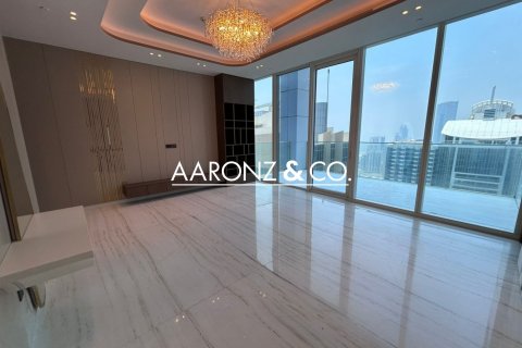 3 bedrooms Penthouse in Jumeirah Lake Towers, UAE No. 142094 4