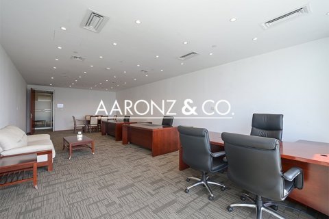 Office de 62m² en Sheikh Zayed Road, UAE No. 142093 3
