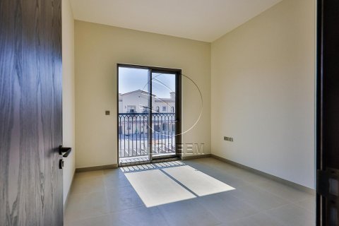 3 bedrooms Townhouse in Khalifa City, UAE No. 90238 4