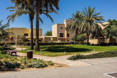 Таунхаус с 3 спальнями в Al Raha Gardens, ОАЭ №90239 16