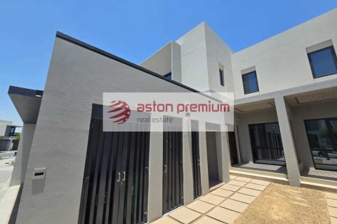 4 bedrooms Townhouse in Jebel Ali, UAE No. 198939 8