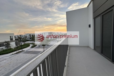 3 bedrooms Townhouse in Tilal Al Ghaf, UAE No. 198938 9