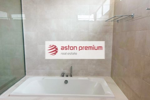 5 bedrooms Villa in Jebel Ali, UAE No. 198942 14