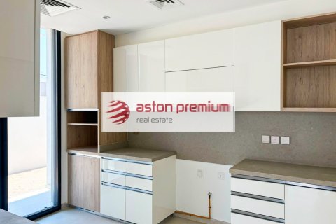 5 bedrooms Villa in Jebel Ali, UAE No. 198942 23