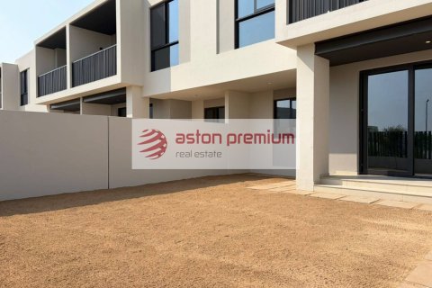 3 bedrooms Townhouse in Jebel Ali, UAE No. 198941
