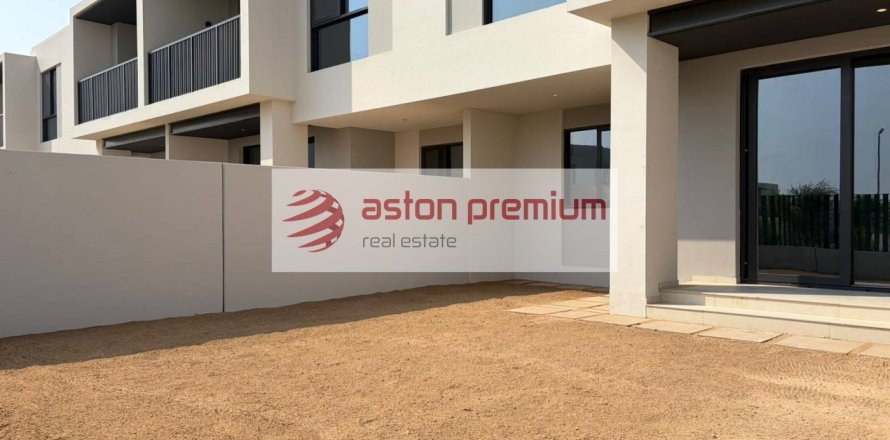 3 bedrooms Townhouse in Jebel Ali, UAE No. 198941