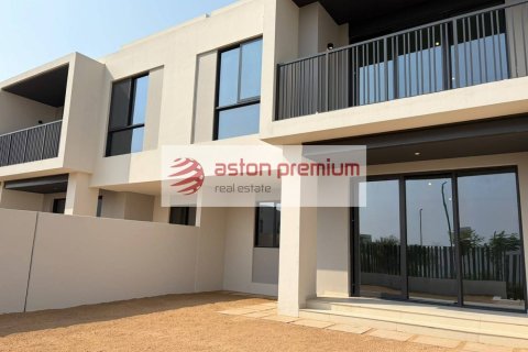 3 bedrooms Townhouse in Jebel Ali, UAE No. 198941 16